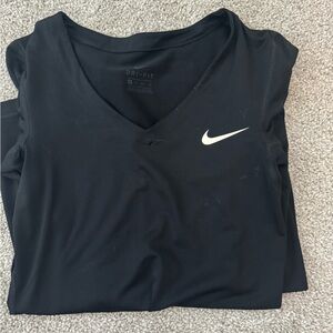 Nike dry-fit long sleeve